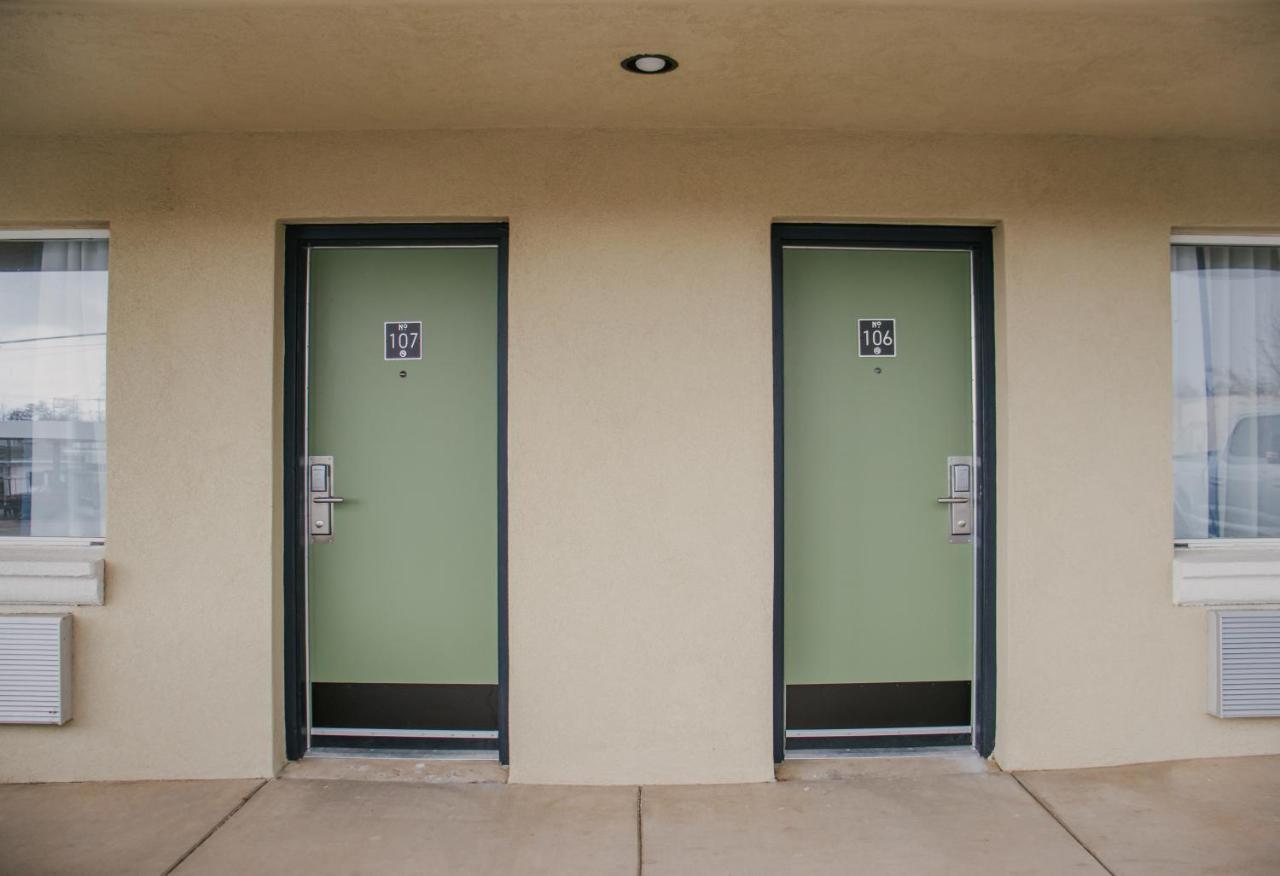 Bears Ears Inn Blanding Exterior photo